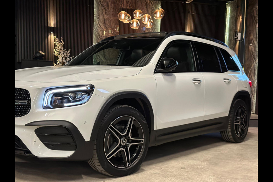 Mercedes-Benz Glb 200 AMG|PANO|SFEER|MEMORY|BOMVOL!