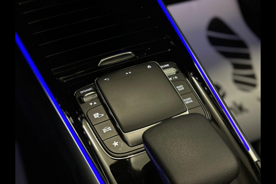 Mercedes-Benz Glb 200 AMG|PANO|SFEER|MEMORY|BOMVOL!