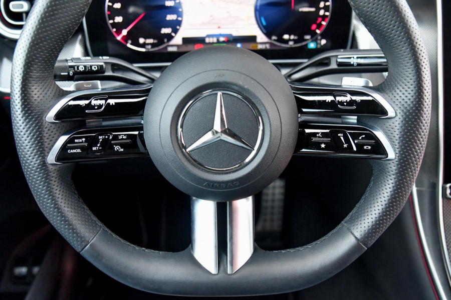 Mercedes-Benz GLC 400e 4MATIC AMG. Pano, Distro+, Memory, Digital, HUD, 360, Trekh, Leder, Carbon, Keyless, 20''!