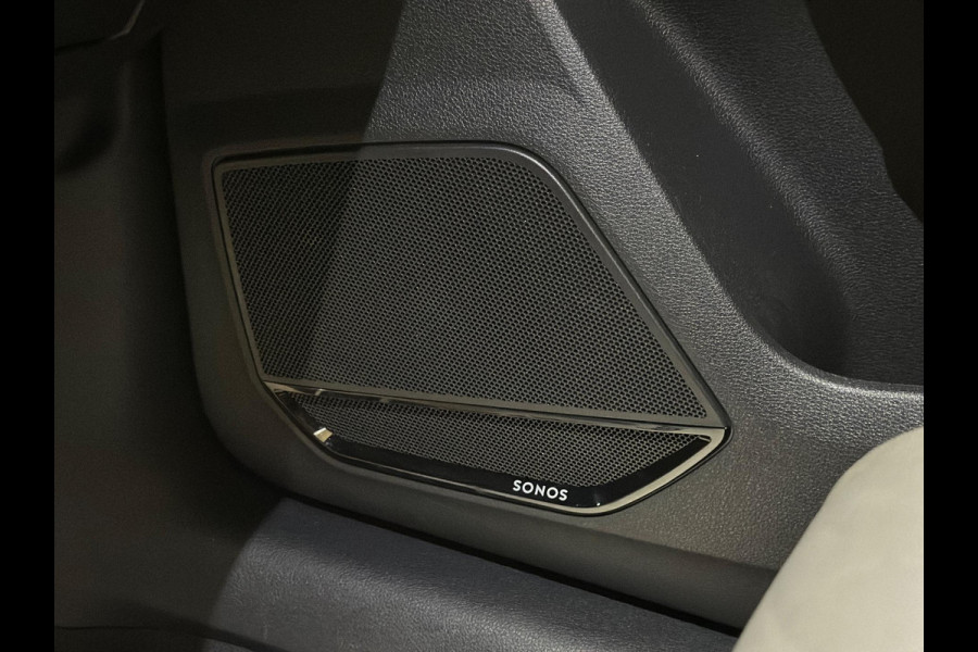 Audi Q3 45 TFSI e 3X S-Line|PANO|LEDER|BOMVOL