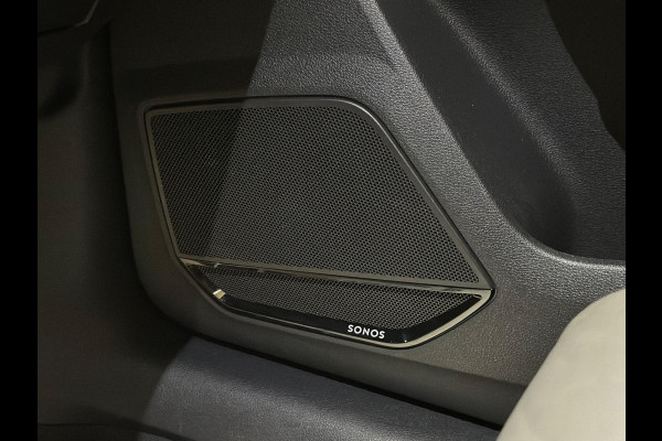 Audi Q3 45 TFSI e 3X S-Line|PANO|LEDER|BOMVOL