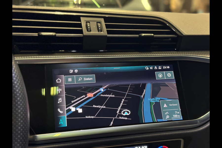 Audi Q3 45 TFSI e 3X S-Line|PANO|LEDER|BOMVOL