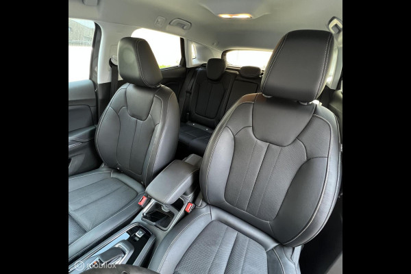 Opel Grandland X 1.6 Turbo Hybrid4 Innovation 2020
