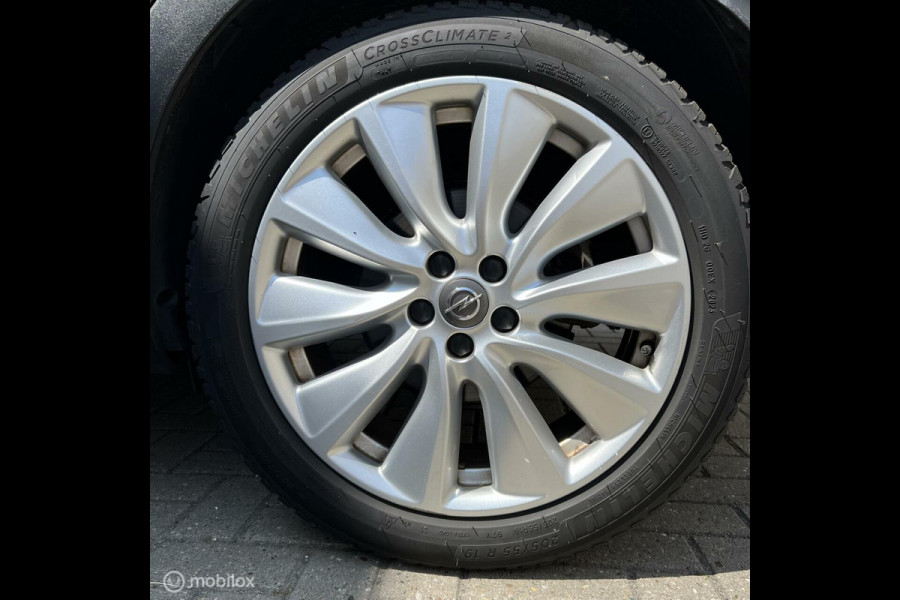 Opel Grandland X 1.6 Turbo Hybrid4 Innovation 2020