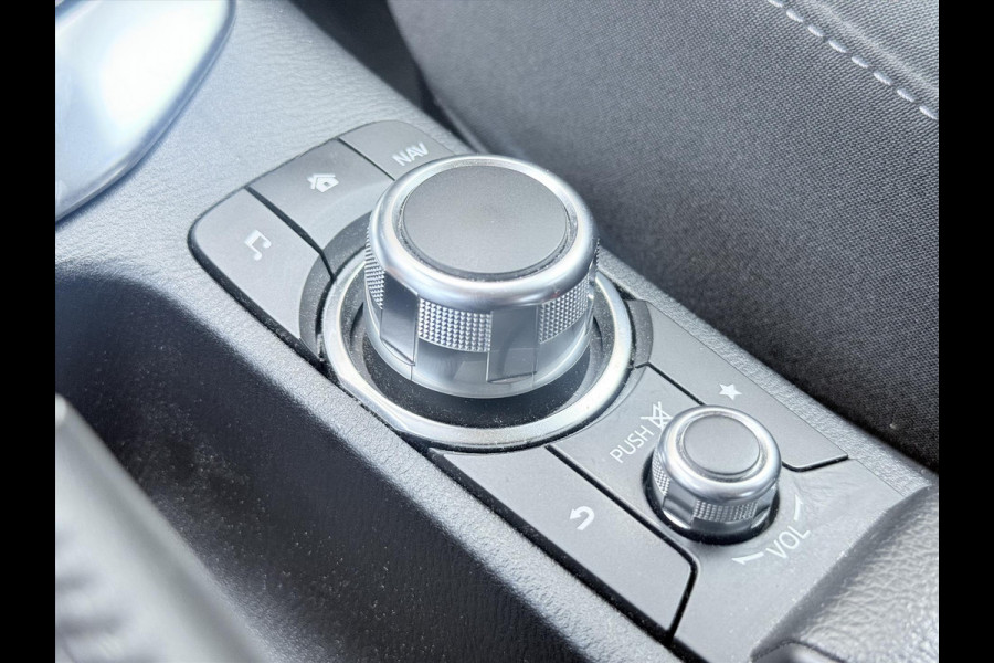 Mazda 2 1.5 SKYACTIV-G Sport Selected | Trekhaak, Cruise control, Navigatie, Parkeercamera, 16 inch, Zeer netjes!