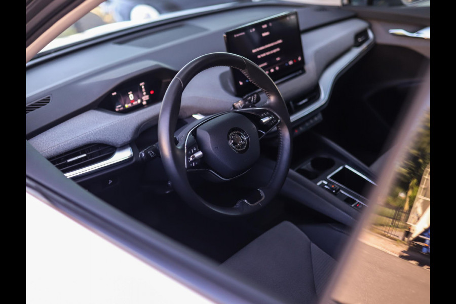 Škoda ENYAQ iV 60 First Edition | Camera | ACC | Stuur/Stoelverw. | Virtual Cockpit