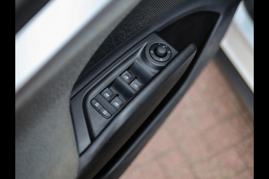 Škoda ENYAQ iV 60 First Edition | Camera | ACC | Stuur/Stoelverw. | Virtual Cockpit
