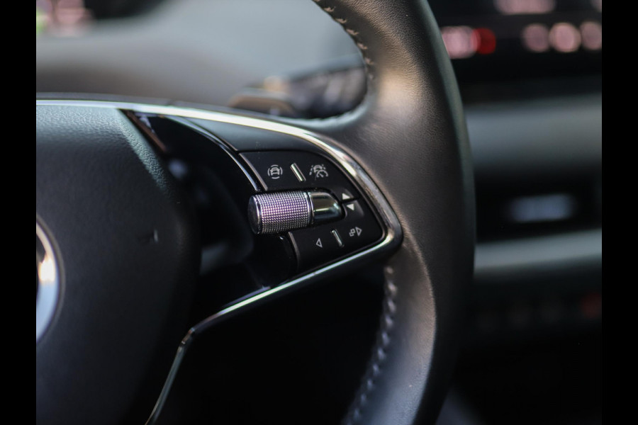 Škoda ENYAQ iV 60 First Edition | Camera | ACC | Stuur/Stoelverw. | Virtual Cockpit