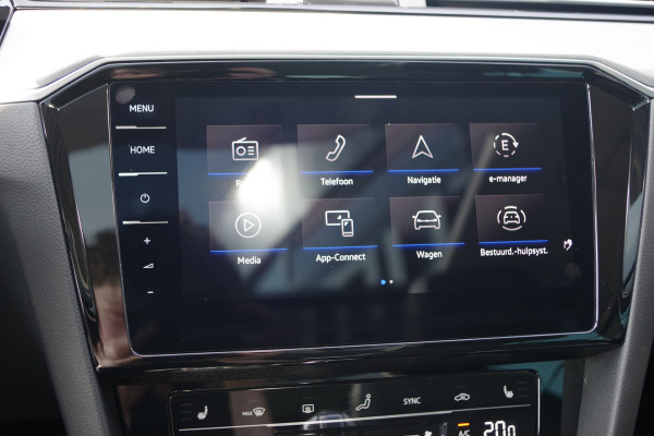 Volkswagen Passat Variant 1.4 TSI 218 PK GTE Business PHEV, Panoramadak, Trekhaak, Adap. Cruise Control.