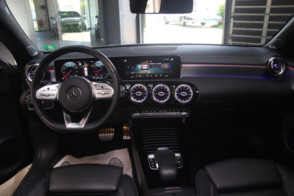 Mercedes-Benz CLA-Klasse 250 AMG PANO-BURMESTER-CAMERA-LEDER