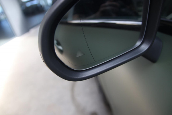 Mercedes-Benz CLA-Klasse 250 AMG PANO-BURMESTER-CAMERA-LEDER