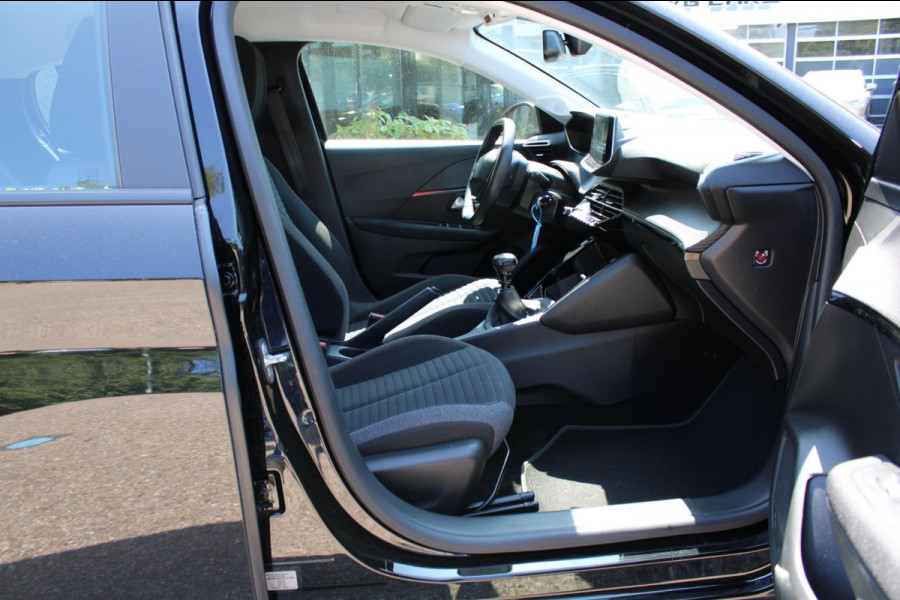 Peugeot 208 1.2 PureTech Blue Lease Active
