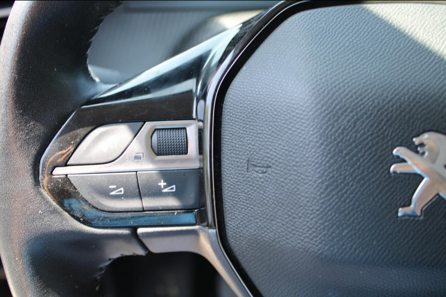 Peugeot 208 1.2 PureTech Blue Lease Active