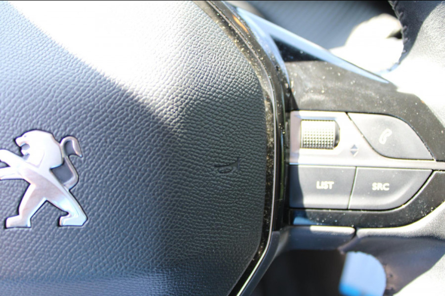 Peugeot 208 1.2 PureTech Blue Lease Active