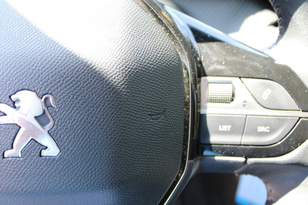 Peugeot 208 1.2 PureTech Blue Lease Active