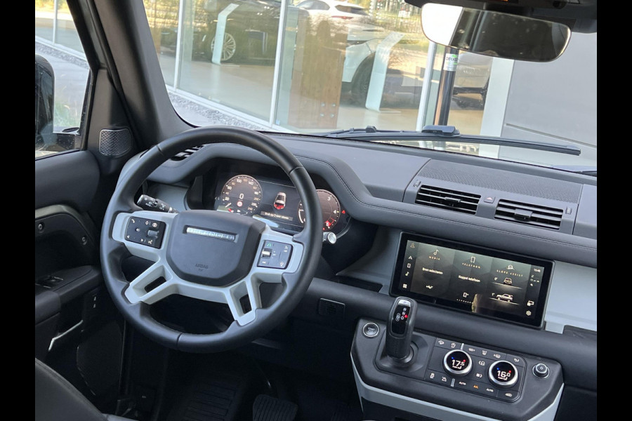 Land Rover Defender Hard Top 3.0 D250 90