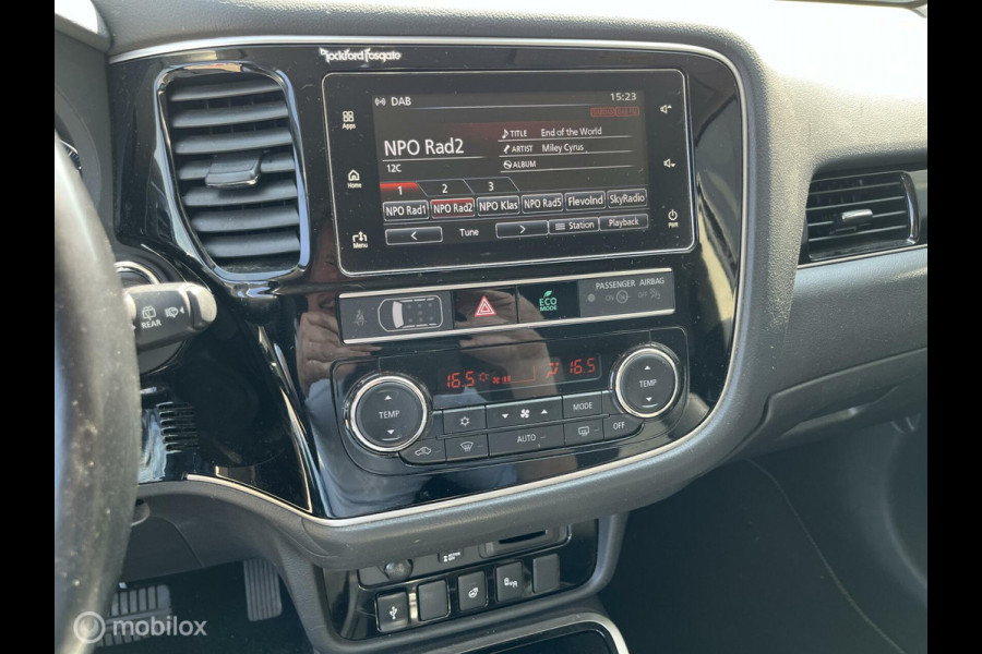 Mitsubishi Outlander 2.4 PHEV Intense+ trekhaak allseason banden
