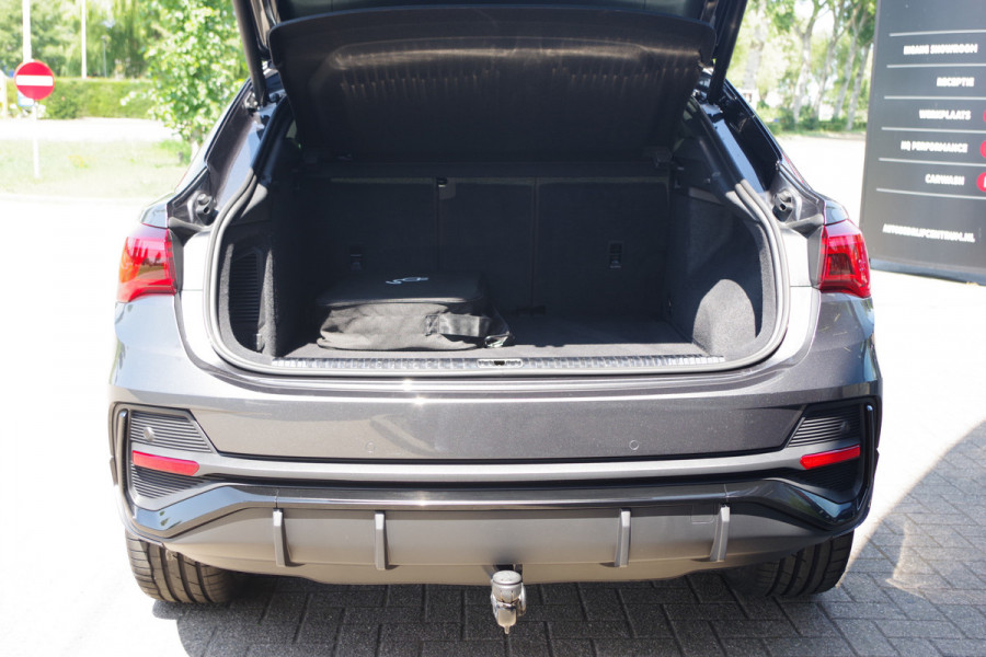 Audi Q3 Sportback 45 TFSI e 245 PK S-Line Edition PHEV, Sonos Sound, Elek. Trekhaak, Camera, DAB