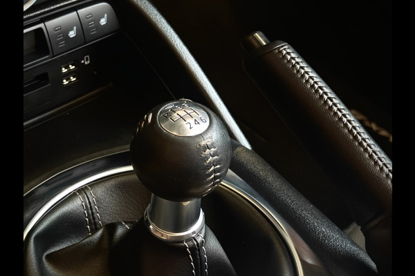 Mazda MX-5 1.5 SkyActiv-G 132 Luxury dealer onderhouden