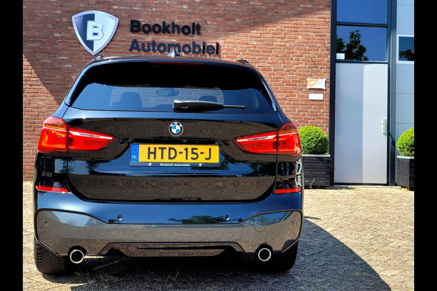 BMW X1 SDrive20i M-sport, Camera, Harman K. (Dealer-onderhouden)
