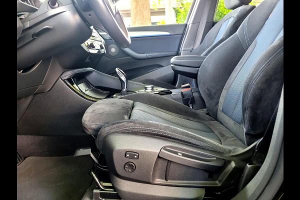 BMW X1 SDrive20i M-sport, Camera, Harman K. (Dealer-onderhouden)