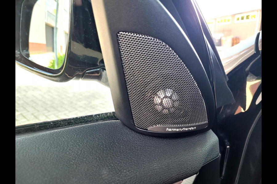 BMW X1 SDrive20i M-sport, Camera, Harman K. (Dealer-onderhouden)