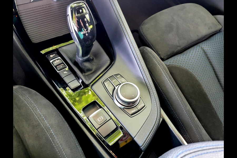 BMW X1 SDrive20i M-sport, Camera, Harman K. (Dealer-onderhouden)