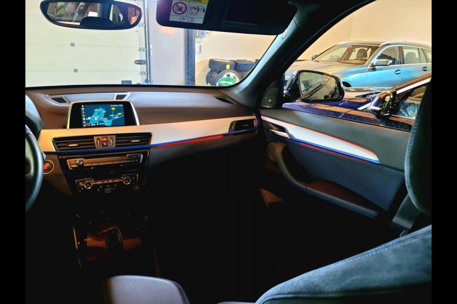 BMW X1 SDrive20i M-sport, Camera, Harman K. (Dealer-onderhouden)