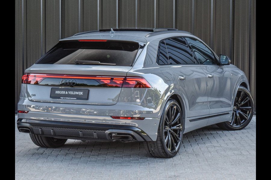 Audi Q8 60 TFSI e quattro Pro Line S Competition | B&O ADVANCED | PANORAMADAK | MASSAGE STOELEN | 4 WIEL BESTURING | ALCANTARE HEMEL | S