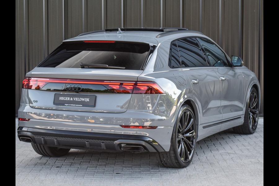 Audi Q8 60 TFSI e quattro Pro Line S Competition | B&O ADVANCED | PANORAMADAK | MASSAGE STOELEN | 4 WIEL BESTURING | ALCANTARE HEMEL | S