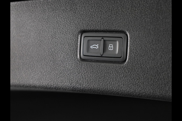 Audi Q5 Sportback 50 TFSI e S edition Competition 299pk | Luchtvering | Panoramadak | Nappa leder | ACC | B&O | Keyless
