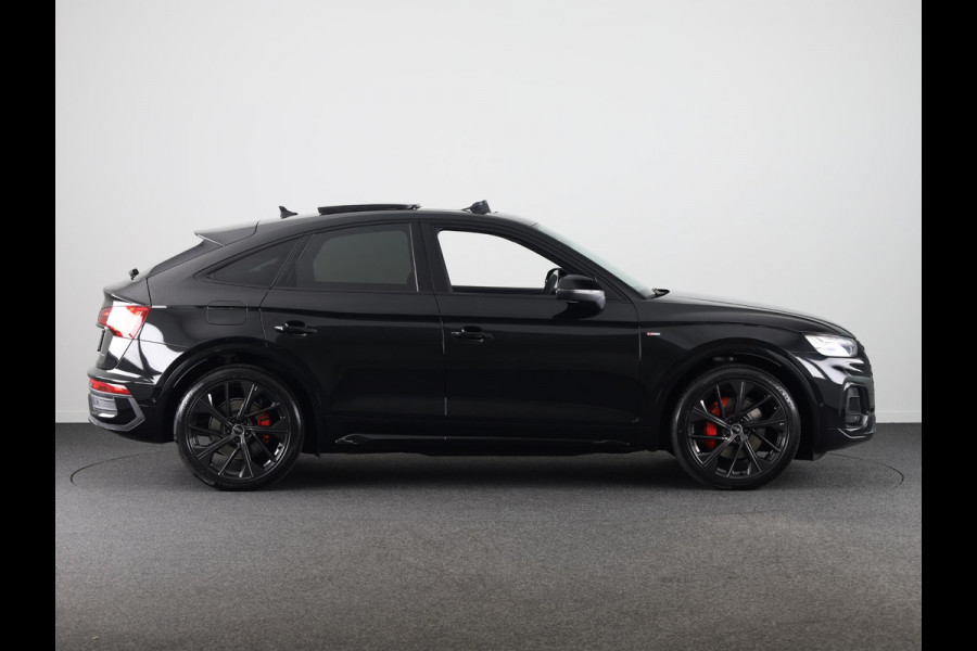 Audi Q5 Sportback 50 TFSI e S edition Competition 299pk | Luchtvering | Panoramadak | Nappa leder | ACC | B&O | Keyless