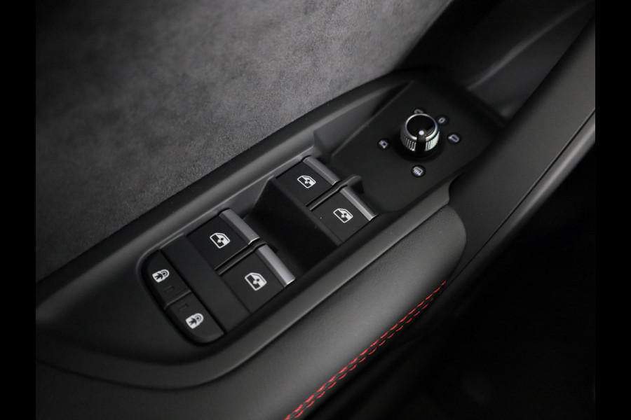 Audi Q5 Sportback 50 TFSI e S edition Competition 299pk | Luchtvering | Panoramadak | Nappa leder | ACC | B&O | Keyless