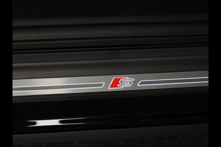 Audi Q5 Sportback 50 TFSI e S edition Competition 299pk | Luchtvering | Panoramadak | Nappa leder | ACC | B&O | Keyless
