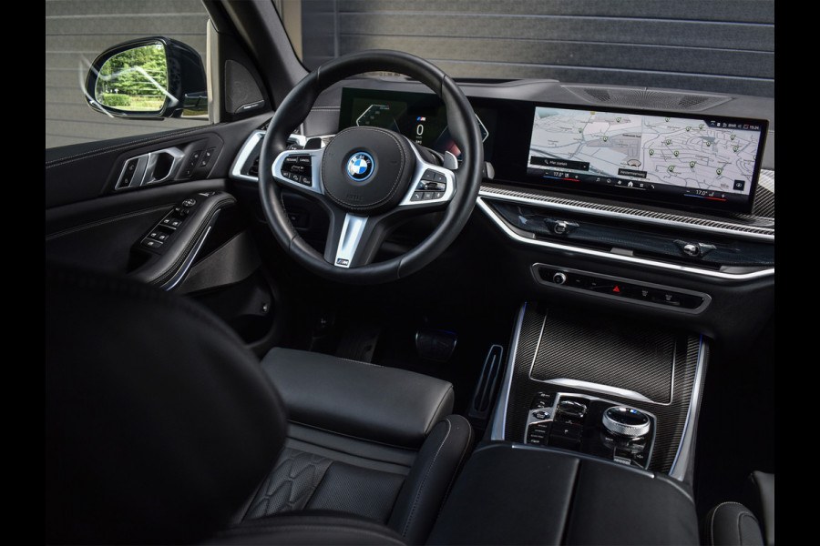 BMW X5 xDrive50e M-SPORT PRO | PANORAMADAK | CARBON INLEG | ACTIVE STEERING | M-STOELEN | MASSAGE STOELEN | STOEL VENTILATIE EN VERWARM