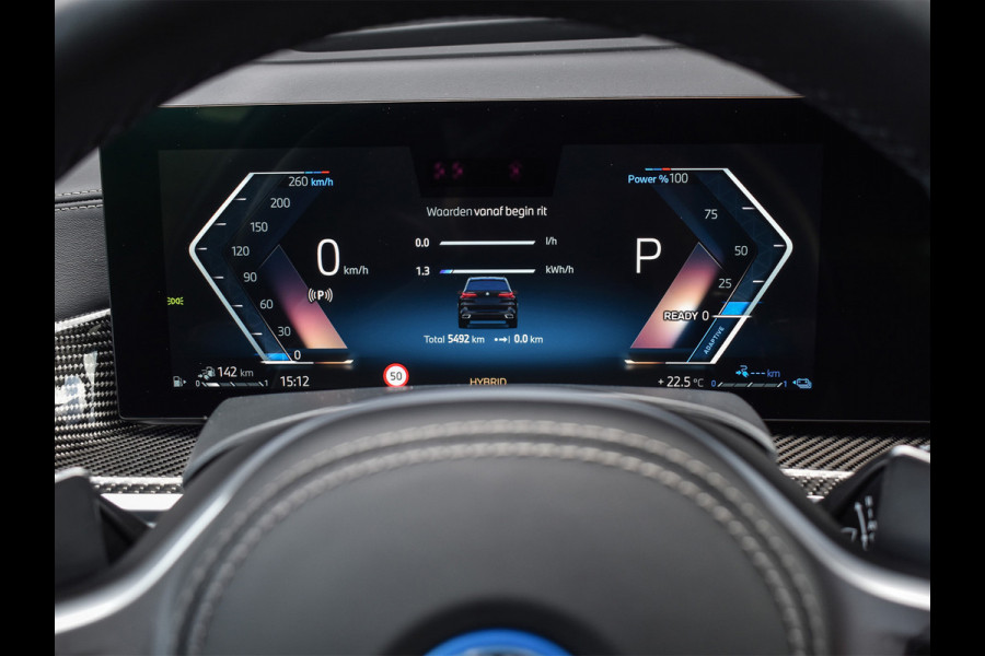 BMW X5 xDrive50e M-SPORT PRO | PANORAMADAK | CARBON INLEG | ACTIVE STEERING | M-STOELEN | MASSAGE STOELEN | STOEL VENTILATIE EN VERWARM