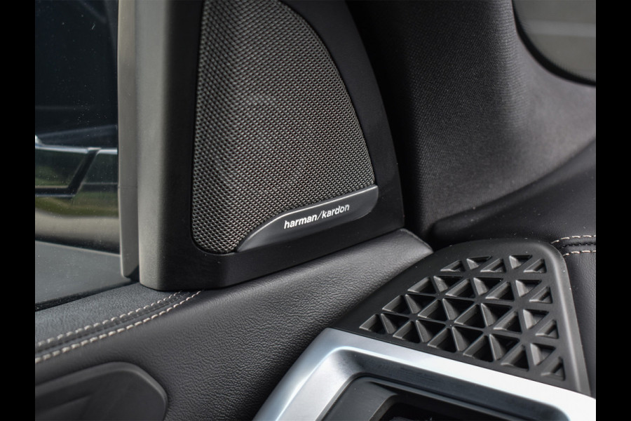 BMW X5 xDrive50e M-SPORT PRO | PANORAMADAK | CARBON INLEG | ACTIVE STEERING | M-STOELEN | MASSAGE STOELEN | STOEL VENTILATIE EN VERWARM