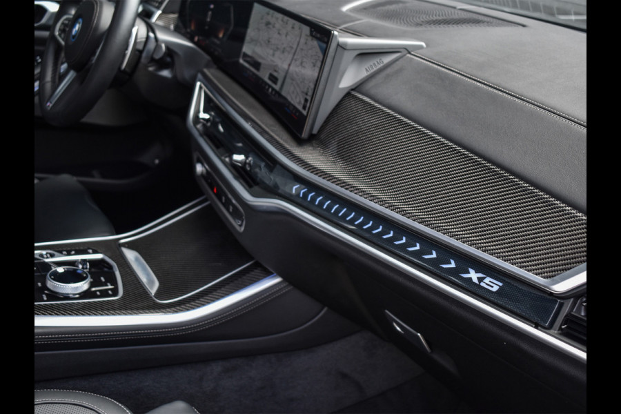 BMW X5 xDrive50e M-SPORT PRO | PANORAMADAK | CARBON INLEG | ACTIVE STEERING | M-STOELEN | MASSAGE STOELEN | STOEL VENTILATIE EN VERWARM