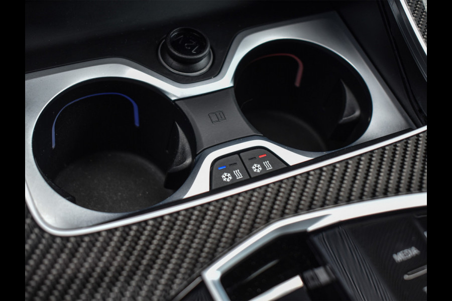 BMW X5 xDrive50e M-SPORT PRO | PANORAMADAK | CARBON INLEG | ACTIVE STEERING | M-STOELEN | MASSAGE STOELEN | STOEL VENTILATIE EN VERWARM