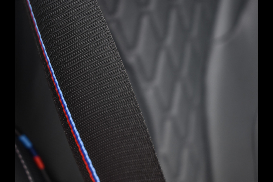 BMW X5 xDrive50e M-SPORT PRO | PANORAMADAK | CARBON INLEG | ACTIVE STEERING | M-STOELEN | MASSAGE STOELEN | STOEL VENTILATIE EN VERWARM