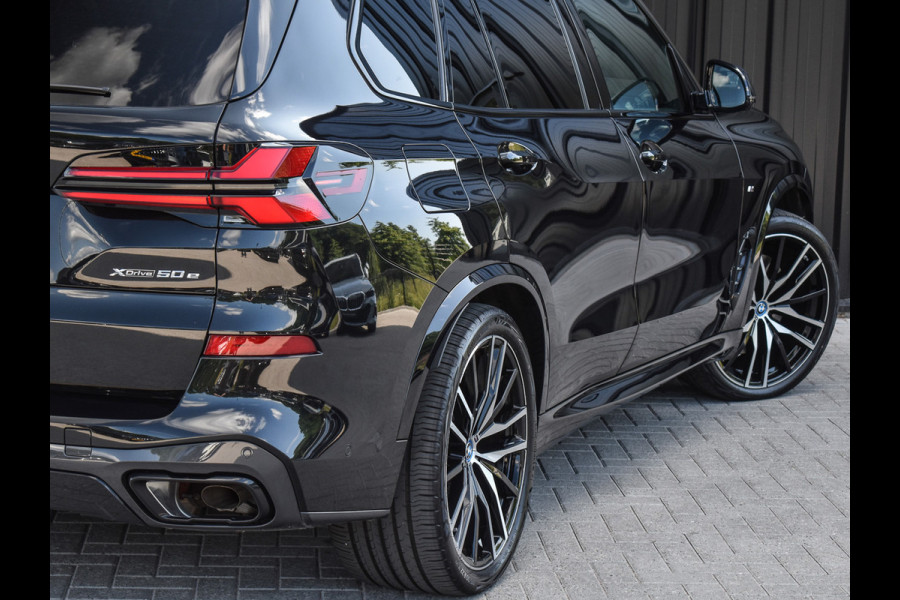 BMW X5 xDrive50e M-SPORT PRO | PANORAMADAK | CARBON INLEG | ACTIVE STEERING | M-STOELEN | MASSAGE STOELEN | STOEL VENTILATIE EN VERWARM