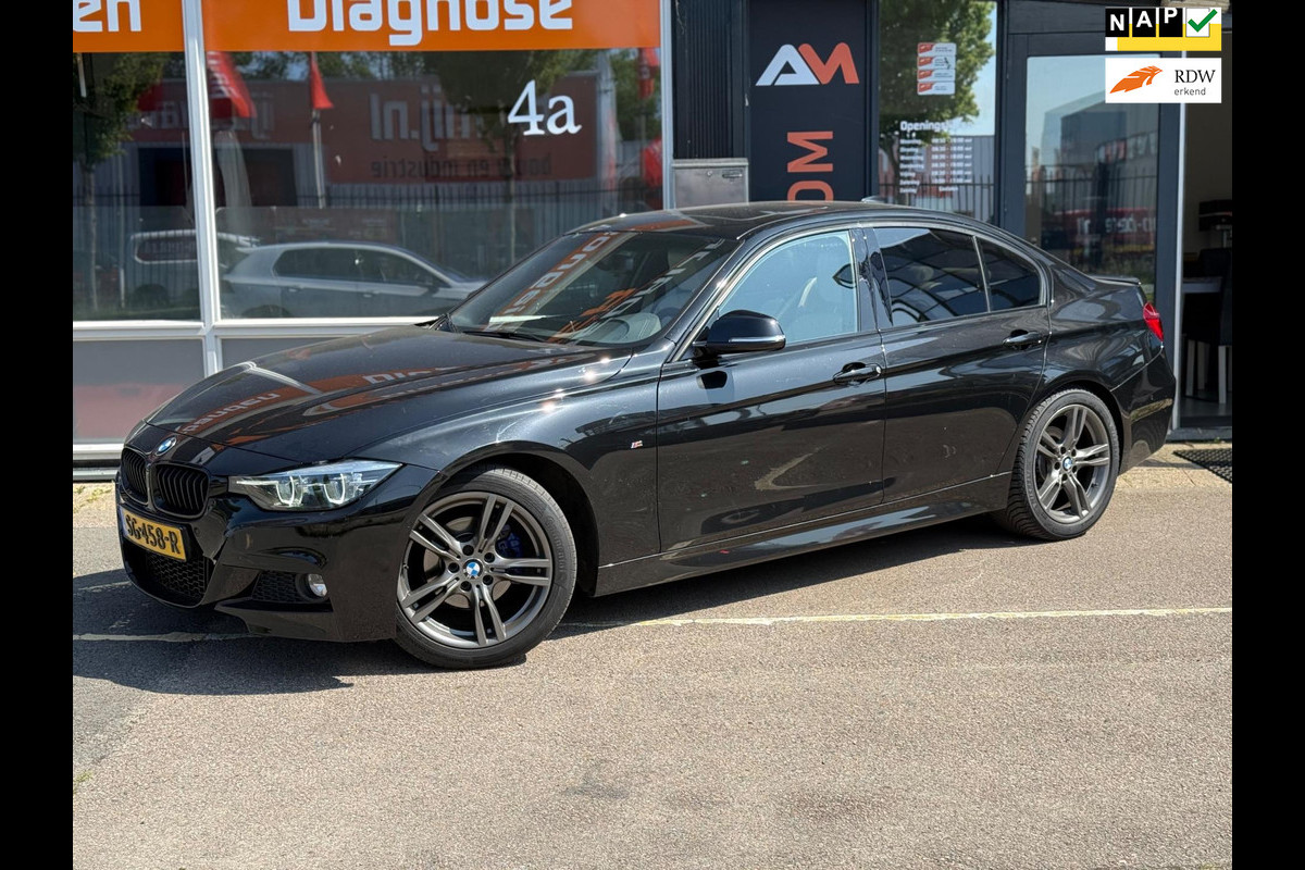 BMW 3-serie 320i Edition M Sport Shadow | Airco | Cruise BMW 3-serie 320i Edition M Sport Shadow | Airco | Cruise