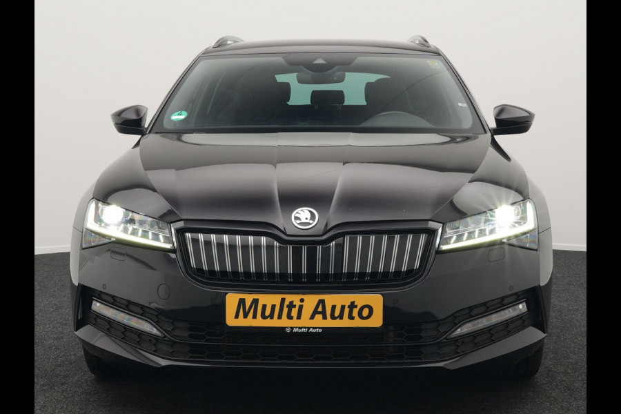 Škoda Superb Combi 1.4 TSI iV Sportline Plug In Hybrid 218pk PHEV | Trekhaak af Fabriek | Adaptive Cruise | Alcantara RS Sportstoelen Verwarmd | Canton Audio | 19"L.M |  | Chrystal LED | Virtual |