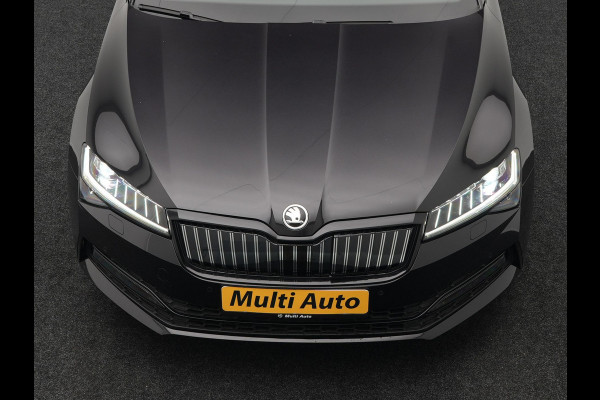 Škoda Superb Combi 1.4 TSI iV Sportline Plug In Hybrid 218pk PHEV | Trekhaak af Fabriek | Adaptive Cruise | Alcantara RS Sportstoelen Verwarmd | Canton Audio | 19"L.M |  | Chrystal LED | Virtual |