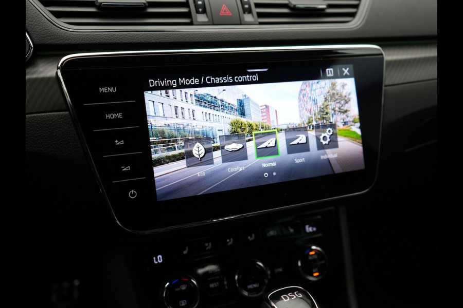 Škoda Superb Combi 1.4 TSI iV Sportline Plug In Hybrid 218pk PHEV | Trekhaak af Fabriek | Adaptive Cruise | Alcantara RS Sportstoelen Verwarmd | Canton Audio | 19"L.M |  | Chrystal LED | Virtual |