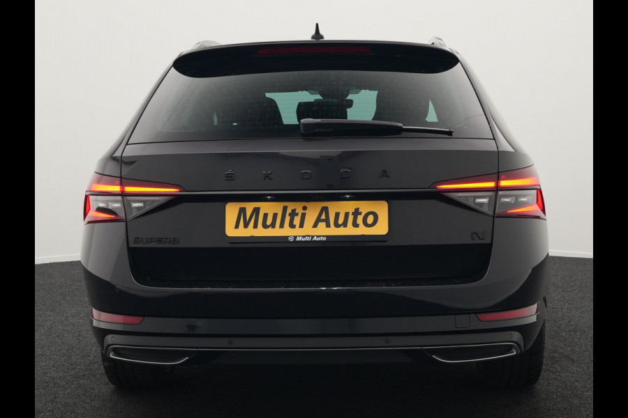Škoda Superb Combi 1.4 TSI iV Sportline Plug In Hybrid 218pk PHEV | Trekhaak af Fabriek | Adaptive Cruise | Alcantara RS Sportstoelen Verwarmd | Canton Audio | 19"L.M |  | Chrystal LED | Virtual |