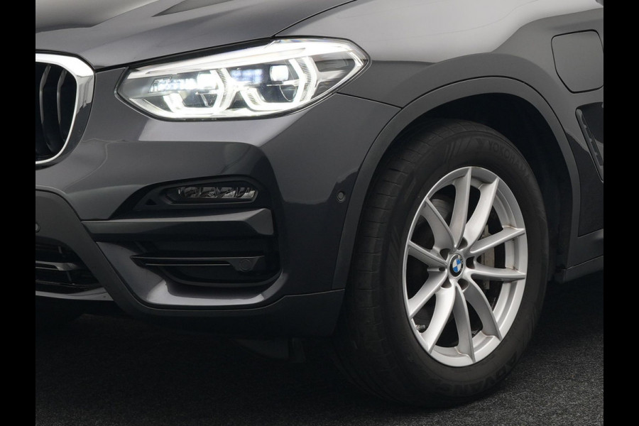 BMW X3 xDrive30e Executive Plug In Hybrid 293pk PHEV | Trekhaak af Fabriek | Head Up | Keyless | Sportstoelen Verwamd | Adaptive LED |  Apple Carplay | Navi Full Map | 18"L.M |