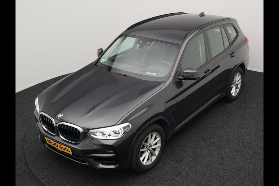 BMW X3 xDrive30e Executive Plug In Hybrid 293pk PHEV | Trekhaak af Fabriek | Head Up | Keyless | Sportstoelen Verwamd | Adaptive LED |  Apple Carplay | Navi Full Map | 18"L.M |