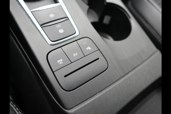 Ford Kuga 2.5 Titanium Plug In Hybrid 225pk PHEV | Camera | B&O Sound |  Apple Carplay | Stuur & Stoelverwarming | Virtual | Navi Full Map | Keyless | El. Achterklep |