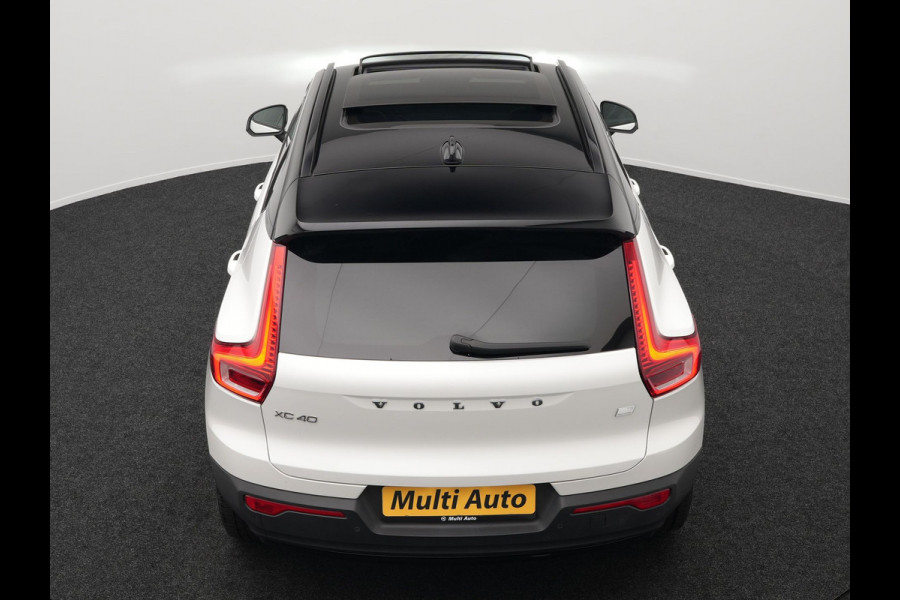 Volvo XC40 T5 Recharge R-Design Plug In Hybrid 261pk Dealer O.H. PHEV | Panodak | Alcantara Sportstoelen | Adaptive Cruise | Pilot Assist | Navigatie | Camera | DAB | Stoel & Stuurverwarming | L.M. 20" |